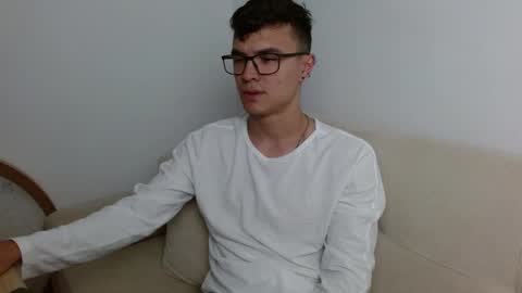 Snapshot of taurus4k chatting on 14, 12, 2024 taurus4k online show from 14, 12, 2024