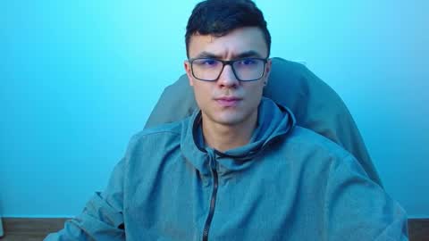 Snapshot of taurus4k chatting on 11, 2, 2025 taurus4k online show from 11, 2, 2025