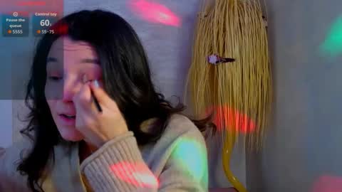 TayaKayan online show from 14, 12, 2025