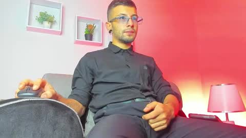 Snapshot of tayer_bennet chatting on 20, 9, 2025 tayer_bennet online show from 20, 9, 2025