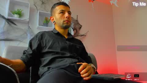 Snapshot of tayer_bennet chatting on 14, 10, 2025 tayer_bennet online show from 14, 10, 2025