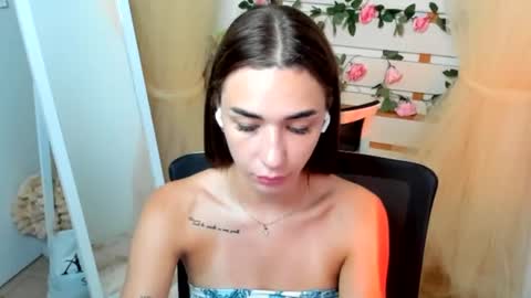 Tayla online show from 5, 8, 2026