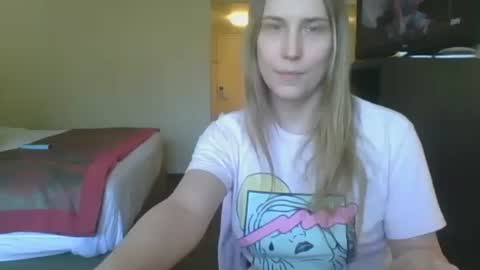 Snapshot of taylafox chatting on 11, 3, 2025 taylafox online show from 11, 3, 2025