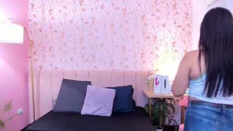 Taylor Bennet online show from 6, 2, 2026