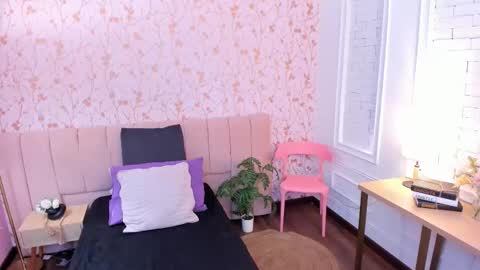 Taylor Bennet online show from 24, 2, 2026