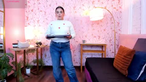Snapshot of taylor_bennet chatting on 19, 7, 2026 Taylor Bennet online show from 19, 7, 2026