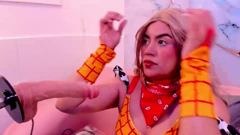 taylor_cupper_ online show from 8, 11, 2025