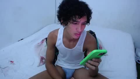 Snapshot of tayronx33 chatting on 26, 12, 2024 Tayron online show from 26, 12, 2024