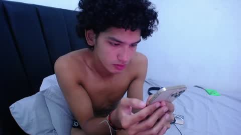 Snapshot of tayronx33 chatting on 14, 1, 2025 Tayron online show from 14, 1, 2025