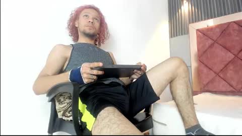 Snapshot of tayson_scott chatting on 8, 1, 2026 Tayson online show from 8, 1, 2026