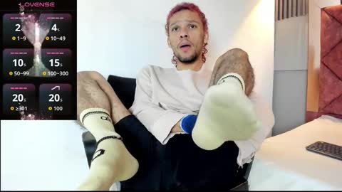 Snapshot of tayson_scott chatting on 9, 1, 2026 Tayson online show from 9, 1, 2026