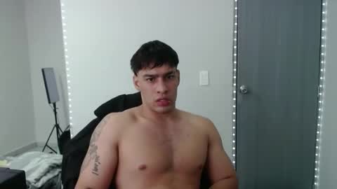 Snapshot of team23hot0 chatting on 11, 10, 2025 team23hot0 online show from 11, 10, 2025