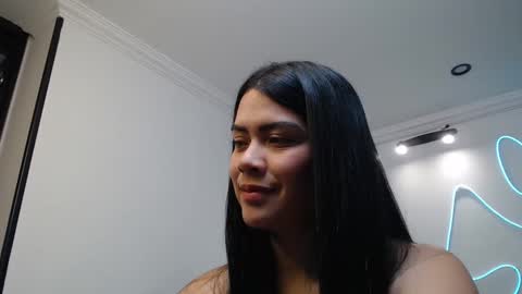 DYNAMITE DUO69 online show from 17, 12, 2024