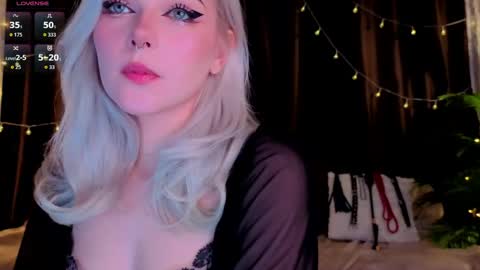 Snapshot of teapartyalice chatting on 6, 5, 2026 Alice online show from 6, 5, 2026