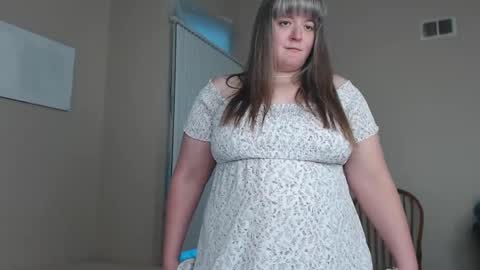 Snapshot of teases chatting on 5, 1, 2025 teases online show from 5, 1, 2025