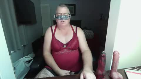 teddy1972 online show from 7, 5, 2026