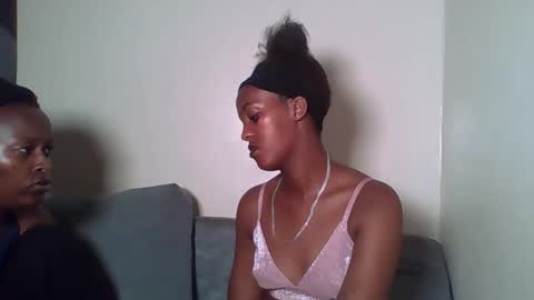 Snapshot of tee_kaicy chatting on 6, 10, 2025 kaicy online show from 6, 10, 2025