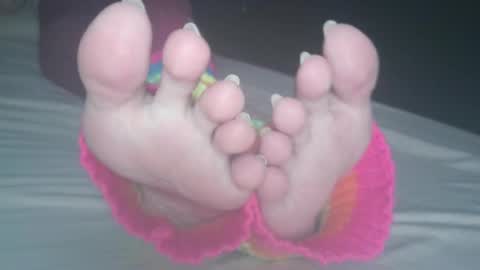 Viv West online show from 6, 1, 2025