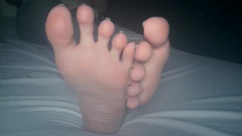 Viv West online show from 10, 2, 2026