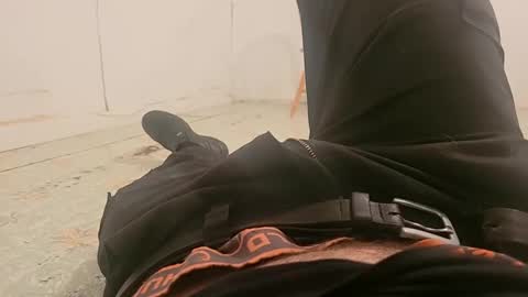 tellmewhattodook online show from 12, 10, 2025