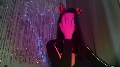 temptingvision online show from 21, 12, 2025