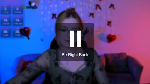 ur Louise online show from 15, 4, 2026