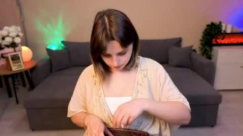 tender_meow online show from 7, 6, 2026