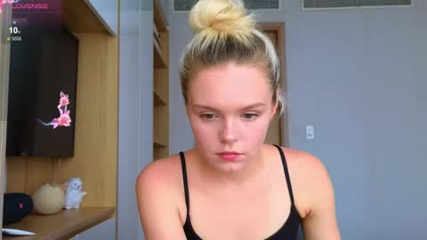 Amanda and Kenny online show from 17, 5, 2026