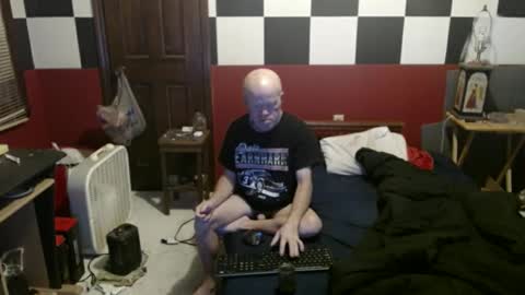 Snapshot of terdy2366 chatting on 7, 1, 2025 terdy2366 online show from 7, 1, 2025