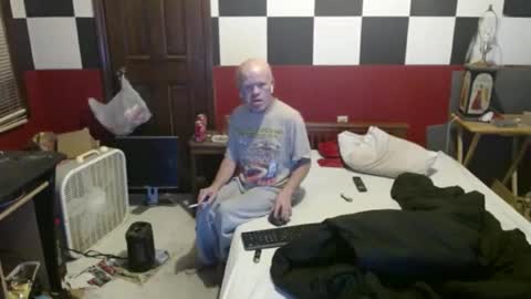 Snapshot of terdy2366 chatting on 25, 1, 2025 terdy2366 online show from 25, 1, 2025