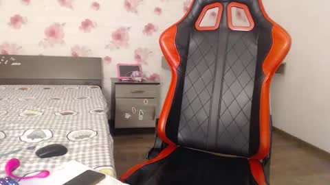 Snapshot of teressa_lovee chatting on 15, 4, 2026 teressa_lovee online show from 15, 4, 2026
