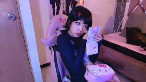 Snapshot of terraelowen chatting on 5, 2, 2026 Terra Elowen online show from 5, 2, 2026