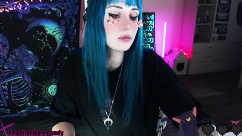 Snapshot of terror_candy chatting on 21, 12, 2024 CRY BABY online show from 21, 12, 2024