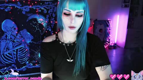 Snapshot of terror_candy chatting on 27, 1, 2025 CRY BABY online show from 27, 1, 2025