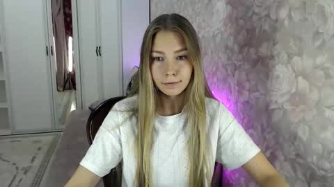 Violetta Ready for any play with you. Hottest show in pvt  Bitcoin 1P8NuZxsaNsQTx7wJJJ7Ao1mic4nvJPVLC online show from 18, 10, 2025