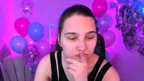 Snapshot of tessamill chatting on 4, 2, 2026 Tessa online show from 4, 2, 2026