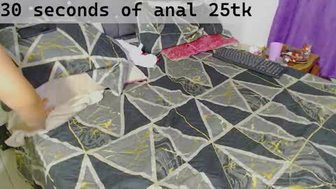 Snapshot of tessayleo_13 chatting on 18, 2, 2025 tessa y leo online show from 18, 2, 2025