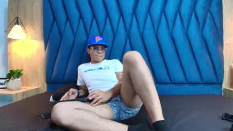 tette_valentine online show from 1, 8, 2026