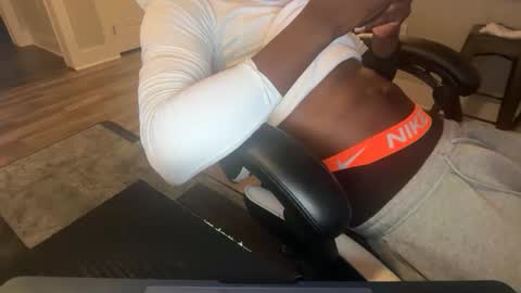 Snapshot of tevvdaren chatting on 11, 6, 2026 tevvdaren online show from 11, 6, 2026