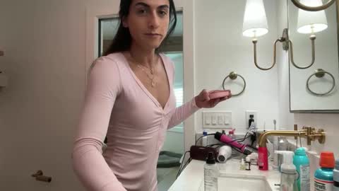babygirlmami online show from 6, 6, 2026