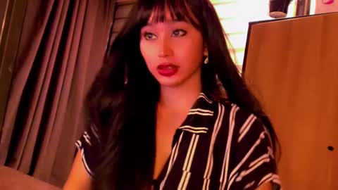 th3r3sa online show from 4, 12, 2024