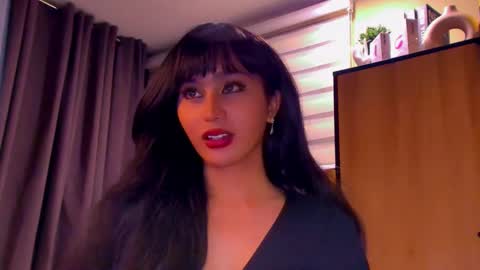 th3r3sa online show from 11, 3, 2025