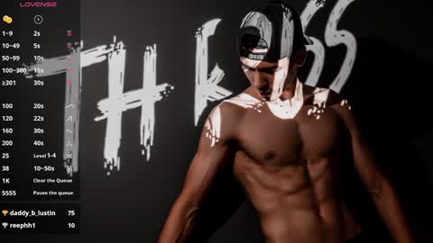 Snapshot of th_russ chatting on 2, 12, 2024 INSTAGRAM Th1rss online show from 2, 12, 2024