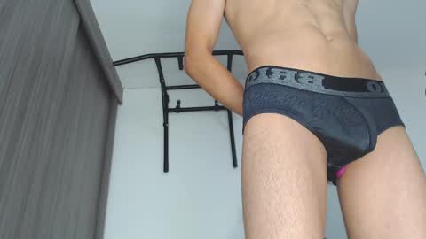 Snapshot of th_russ chatting on 12, 2, 2025 INSTAGRAM Th1rss online show from 12, 2, 2025