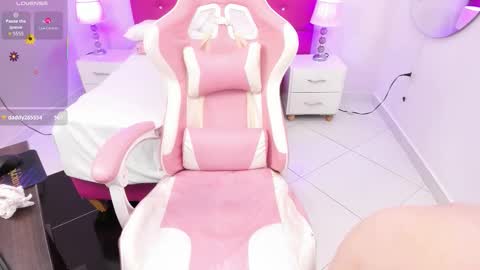 Thalia  online show from 18, 12, 2025