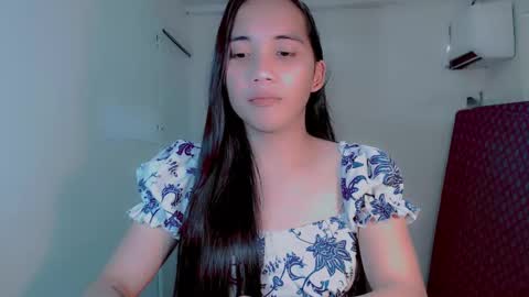 Snapshot of thalia_sunshine chatting on 5, 12, 2024 Thalia online show from 5, 12, 2024