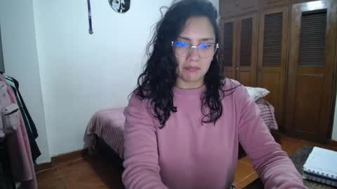    online show from 22, 9, 2025