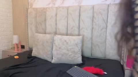 Snapshot of thaliavegas chatting on 25, 5, 2026 Thalia online show from 25, 5, 2026