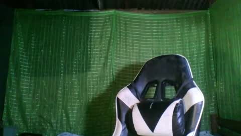 Snapshot of thalie_mae chatting on 13, 1, 2026 Mae online show from 13, 1, 2026