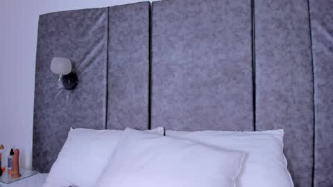 thara webstter online show from 9, 4, 2026